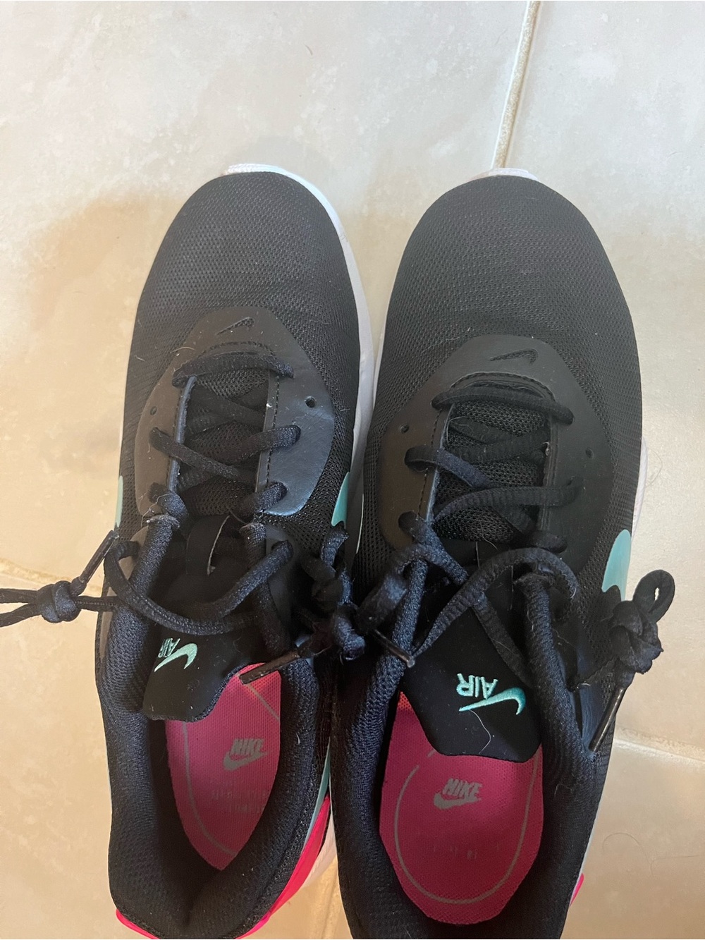 Nike Women's Black Mesh Athletic Sneakers with Teal and Pink Accents